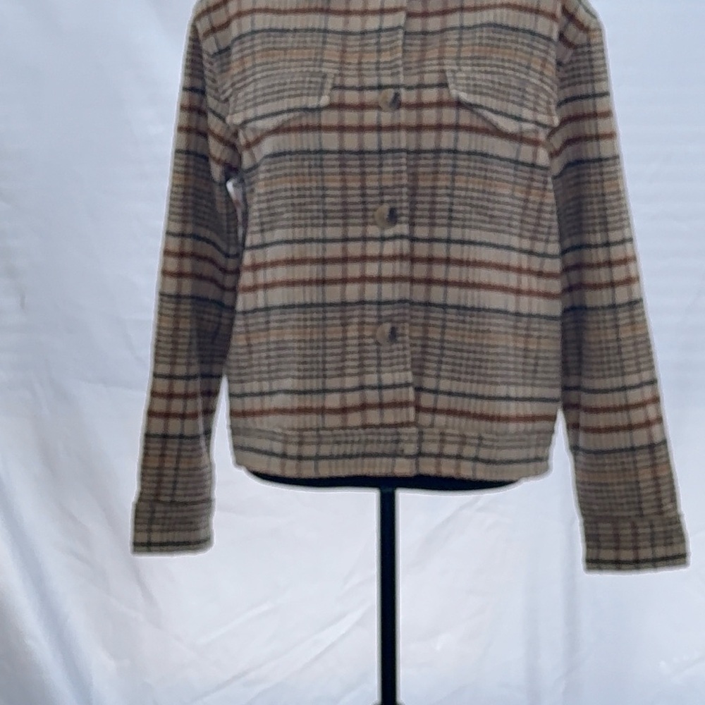 Neutral Plaid Button-Up Shacket Jacket – Cozy Fall Layer (Wool Blend) - Picture 10 of 13